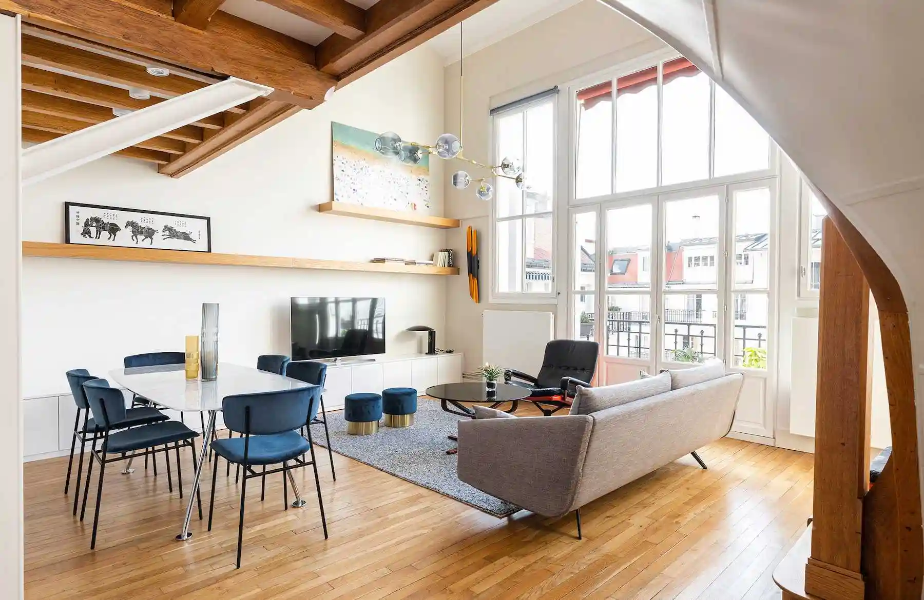 Apartment Paris 2 · Bourse · Spacious renovated one bedroom · 51 m² (550 ft²)